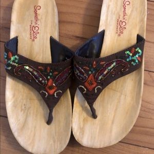 Sketchers sandals NWOT